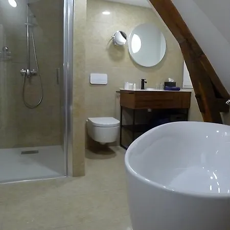 Couette-café Cour 1865 *